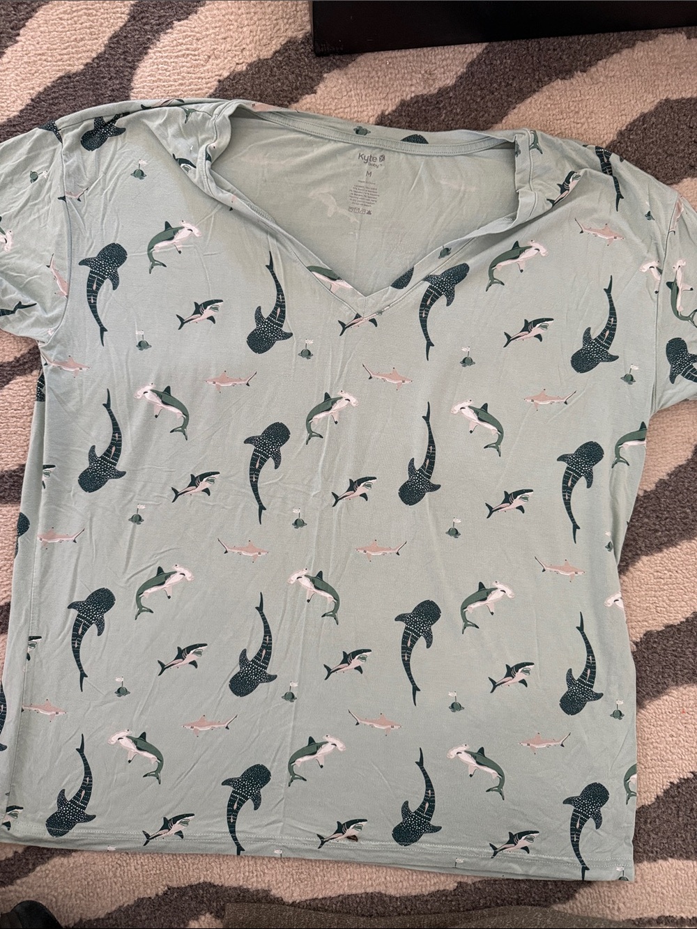 Kyte BABY Mint Green Whale & Shark Print V-Neck Women’s Top